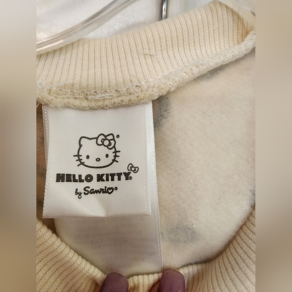 HELLO KITTY Fleece set - Picture 3 of 3